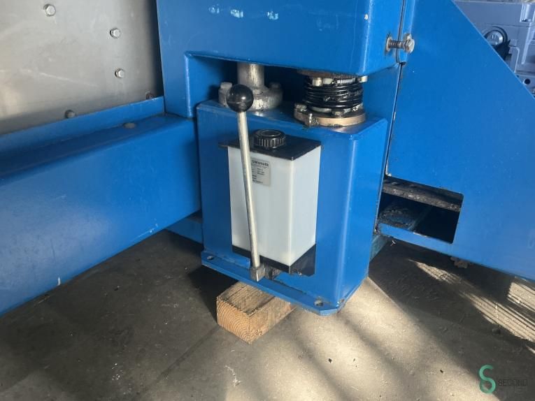 Plaatwerk ontbraammachines Butfering PRIMA W 309 RTT 2005