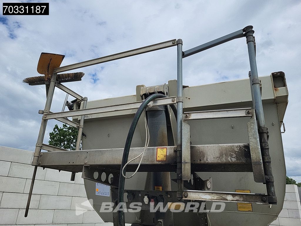 Schmitz SGF*S3 Lift Axle TUV 01/27