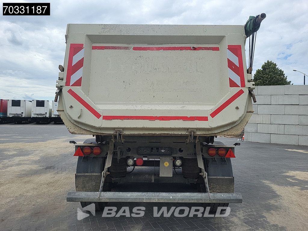 Schmitz SGF*S3 Lift Axle TUV 01/27