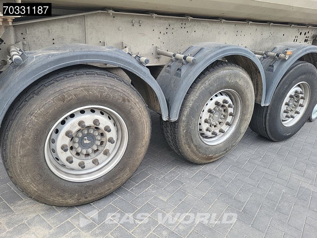 Schmitz SGF*S3 Lift Axle TUV 01/27