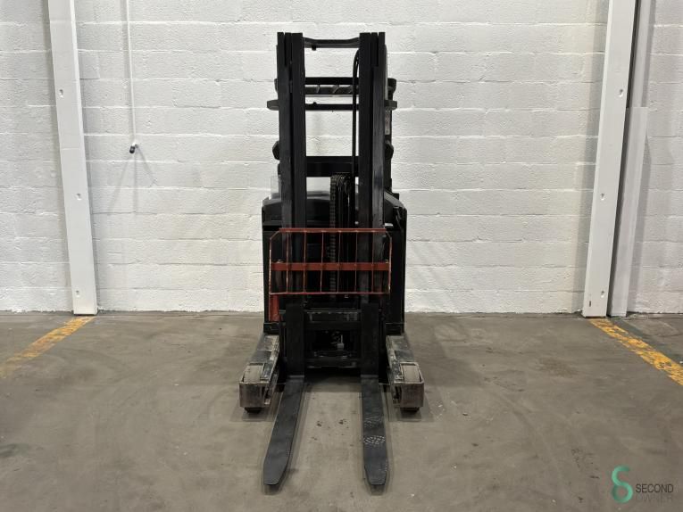 Schubmaststapler Elektrisch Yale MR16N 2005
