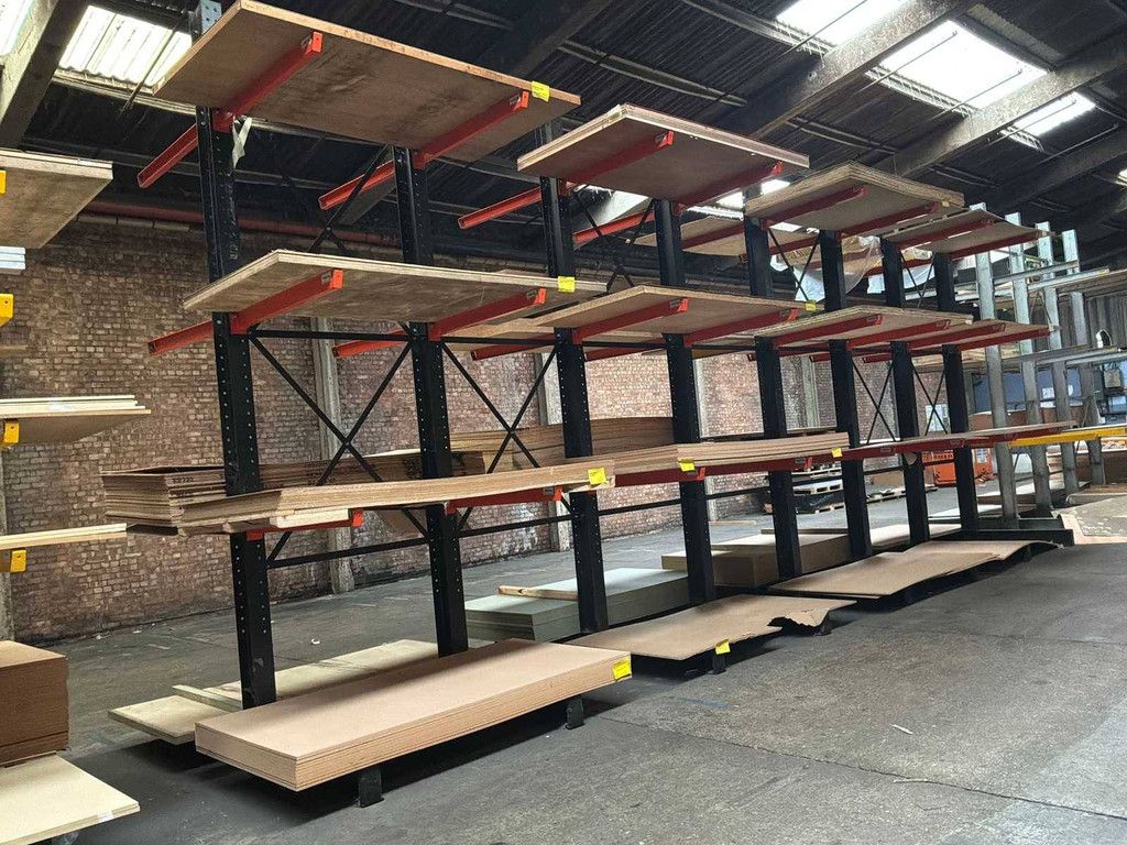 Double-sided cantilever racking 8x48