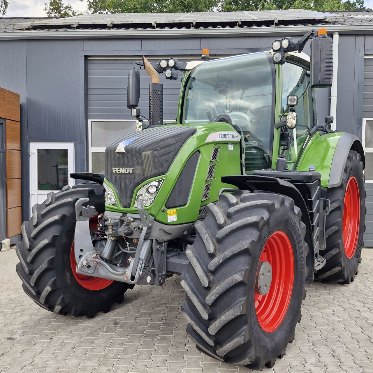 Fendt 718 vario S4 profi plus