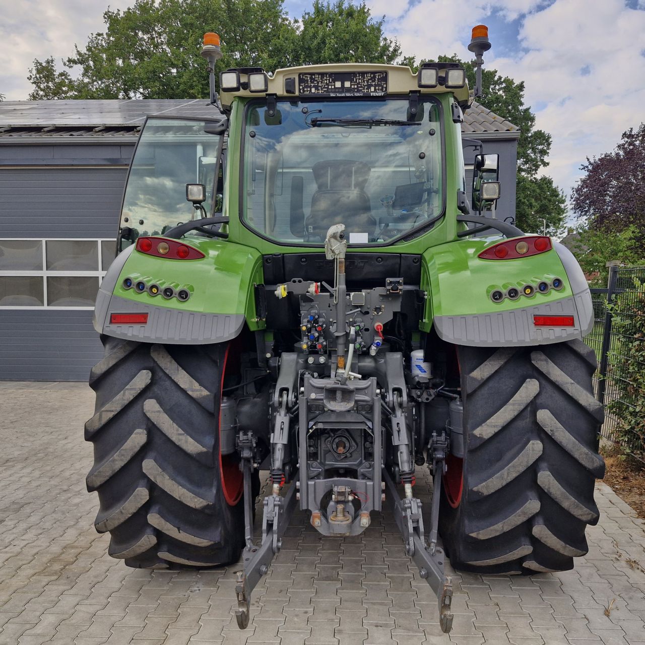 Fendt 718 vario S4 profi plus
