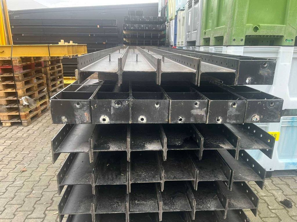 Doppelseitiges Kragarmregal 5x20