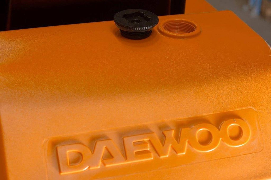 Kehrmaschine Daewoo Das80 Electric 700W 2025 Neu