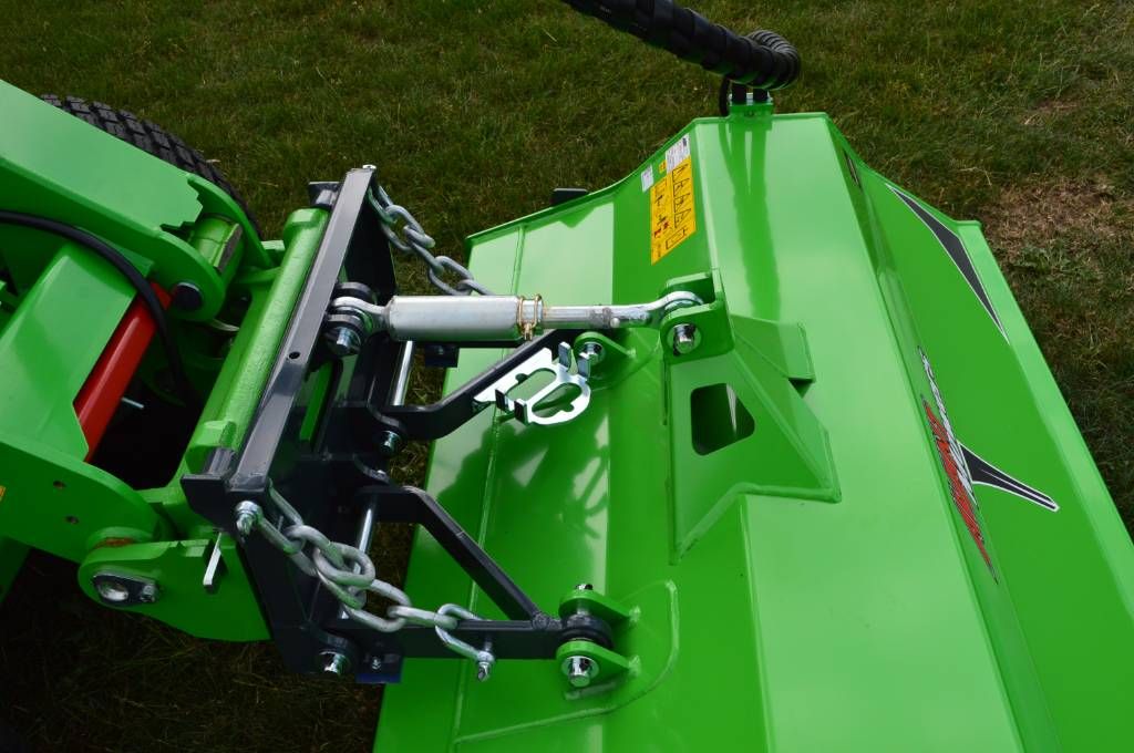 Avant 1350 Klepelmaaier
