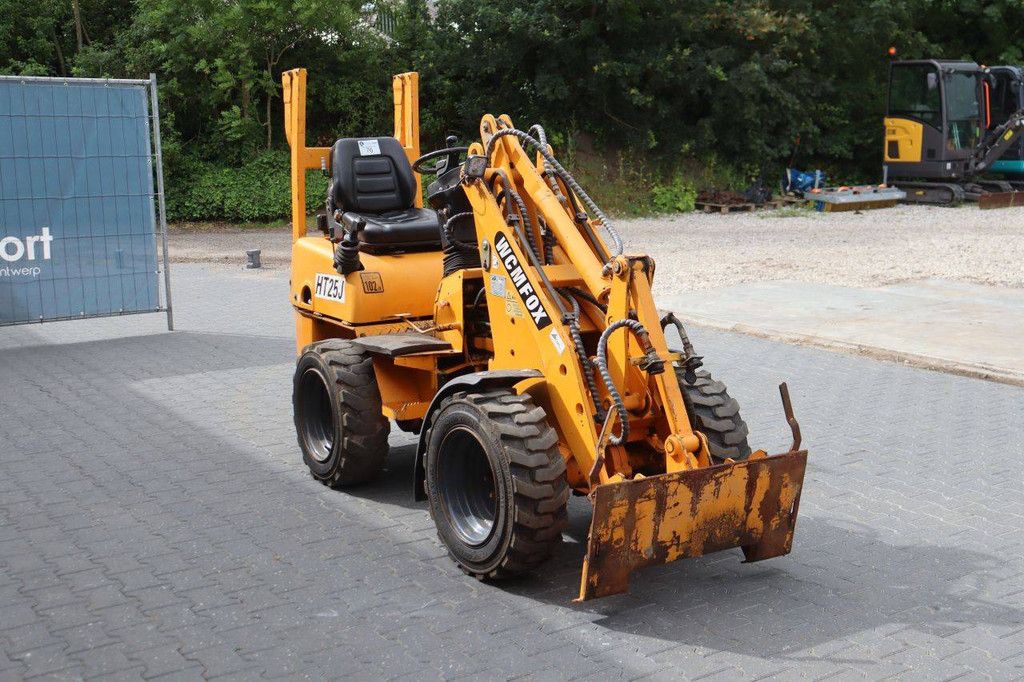 Wiellader WCM FOX HT25J Diesel 18.5kW 2008