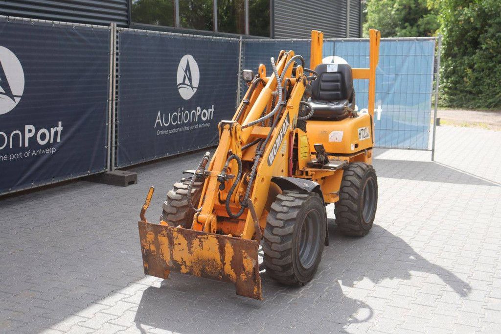 Wiellader WCM FOX HT25J Diesel 18.5kW 2008