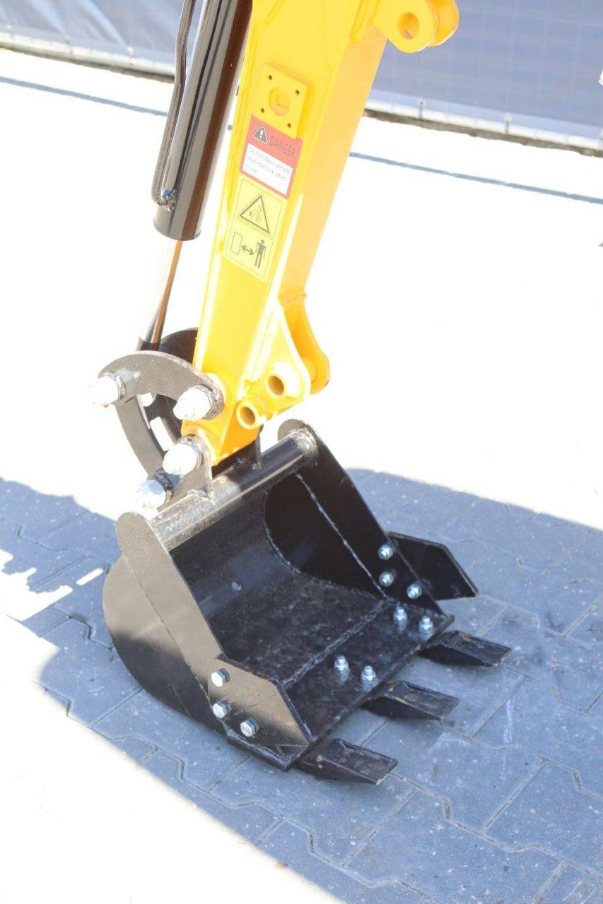 Mini excavator DPC HT15L Electric 16hp 2024