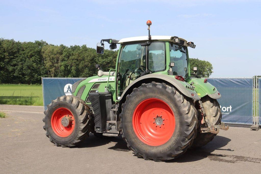Tractor Fendt 716 Vario Diesel