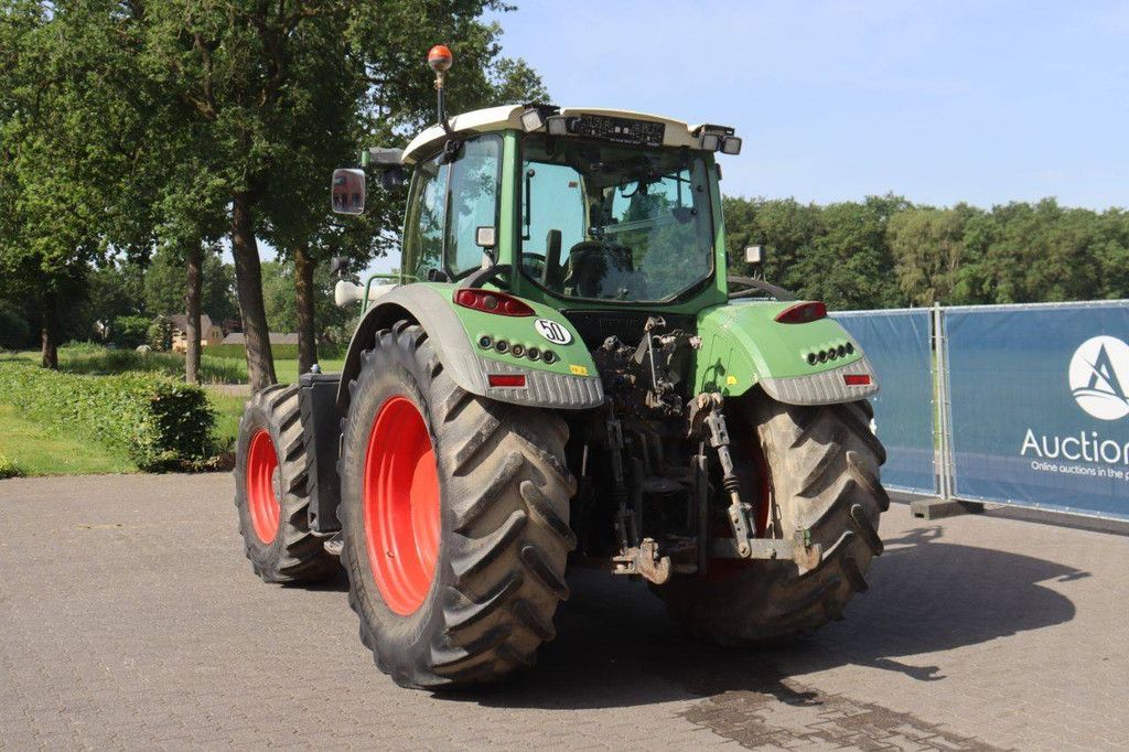 Tractor Fendt 716 Vario Diesel