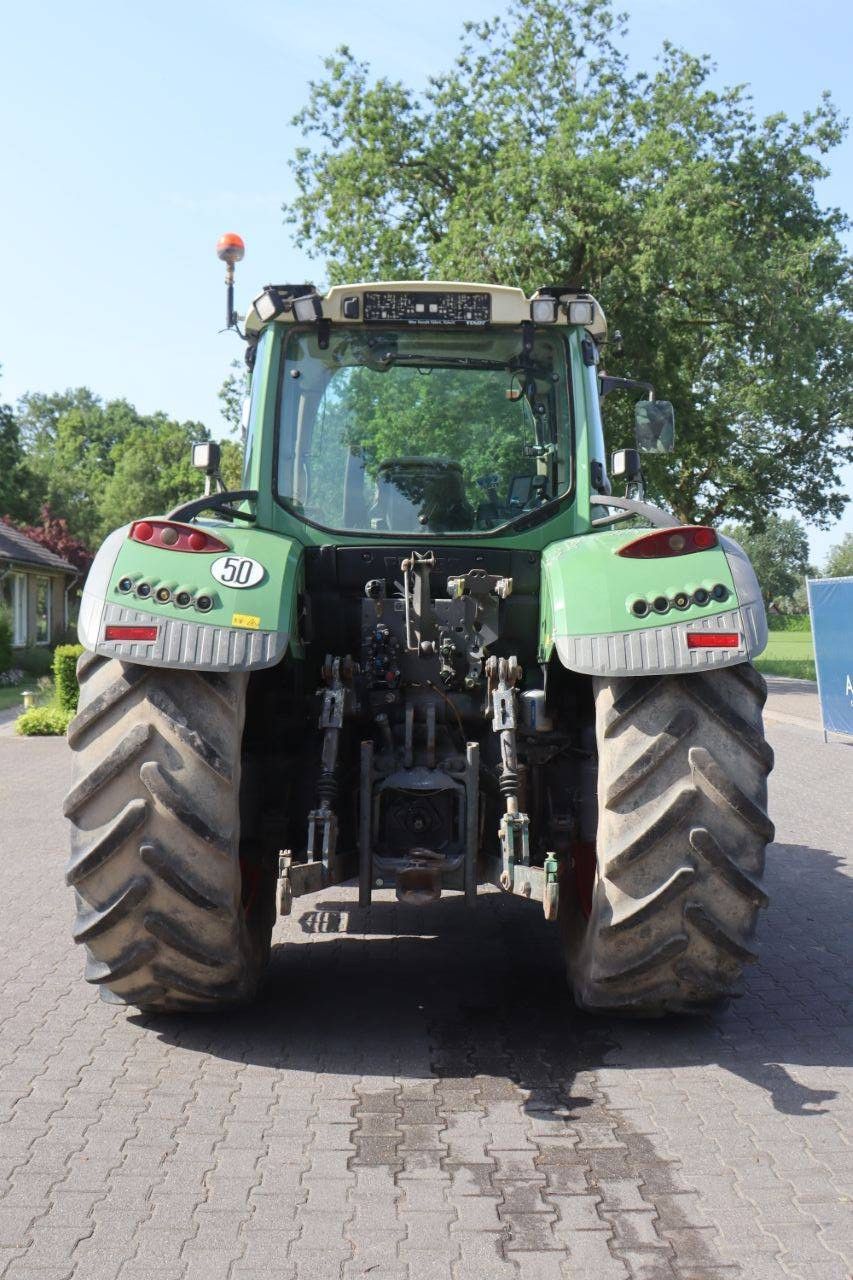 Tractor Fendt 716 Vario Diesel