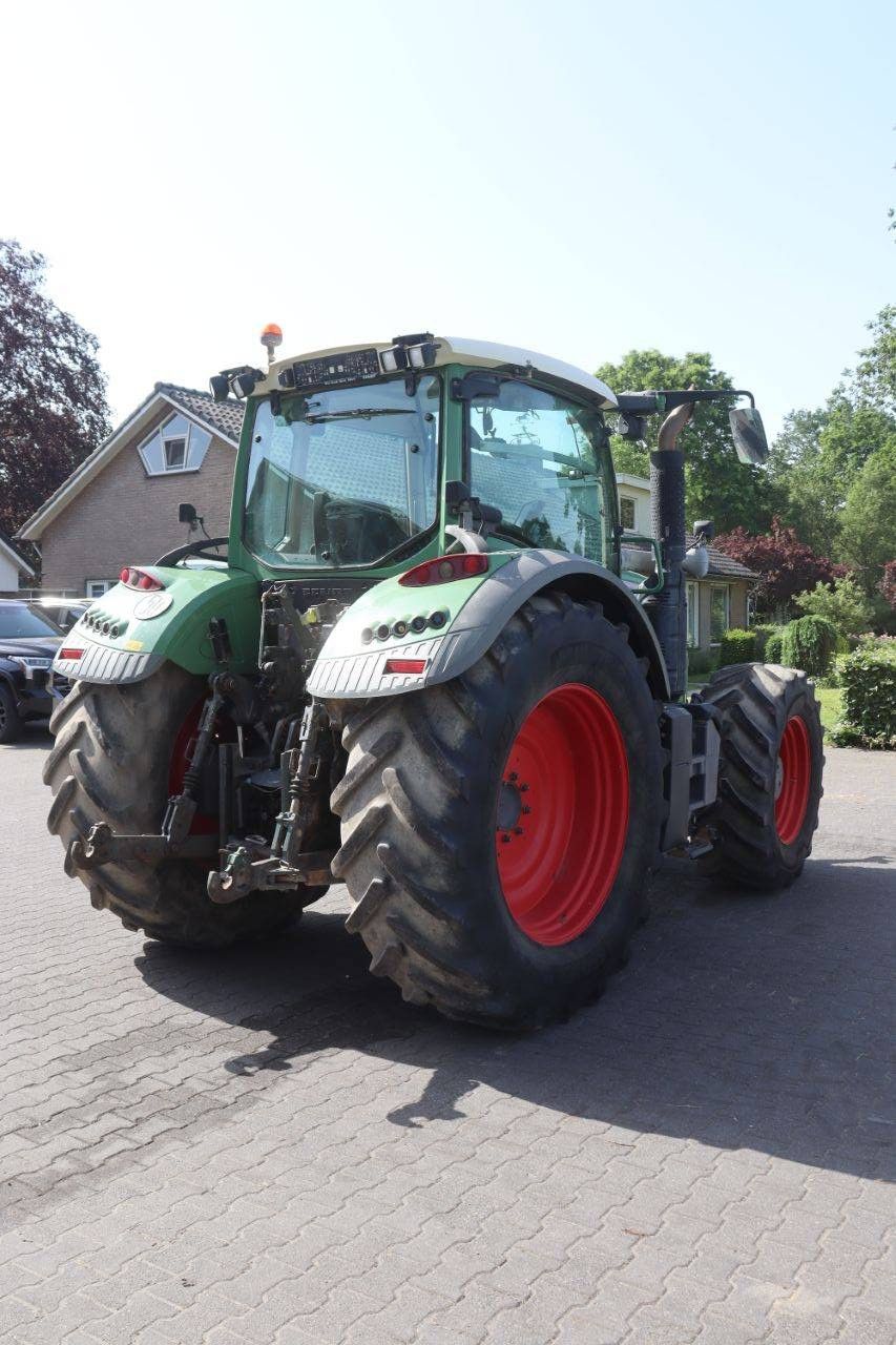 Tractor Fendt 716 Vario Diesel
