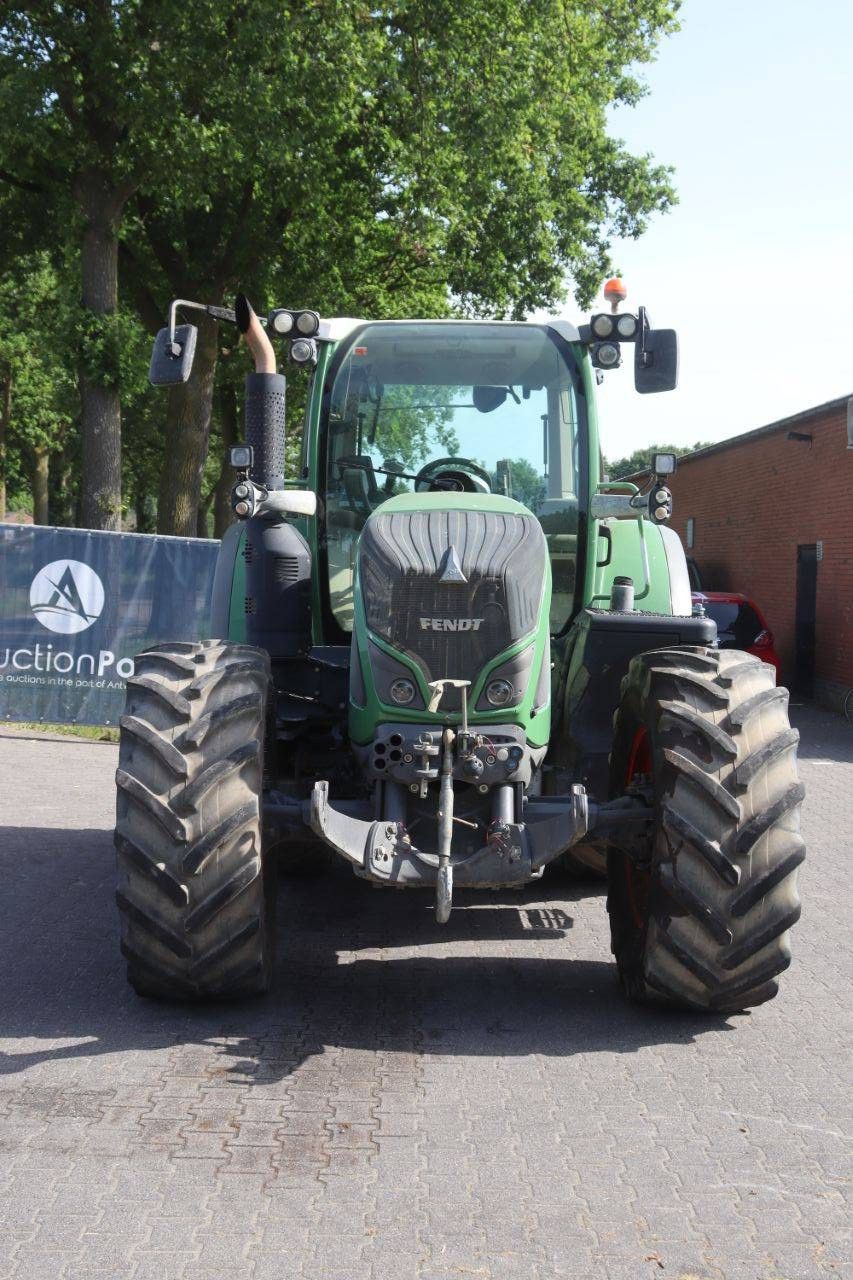 Tractor Fendt 716 Vario Diesel