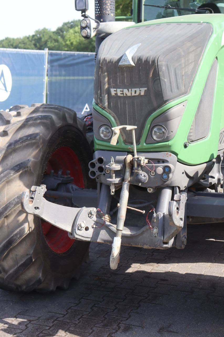 Tractor Fendt 716 Vario Diesel