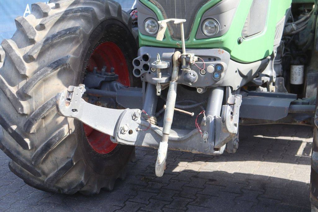 Tractor Fendt 716 Vario Diesel
