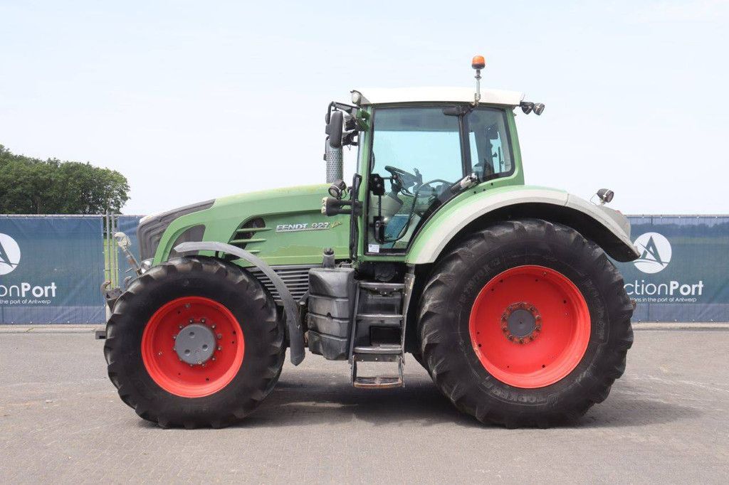 Fendt 927 Vario Diesel Tractor