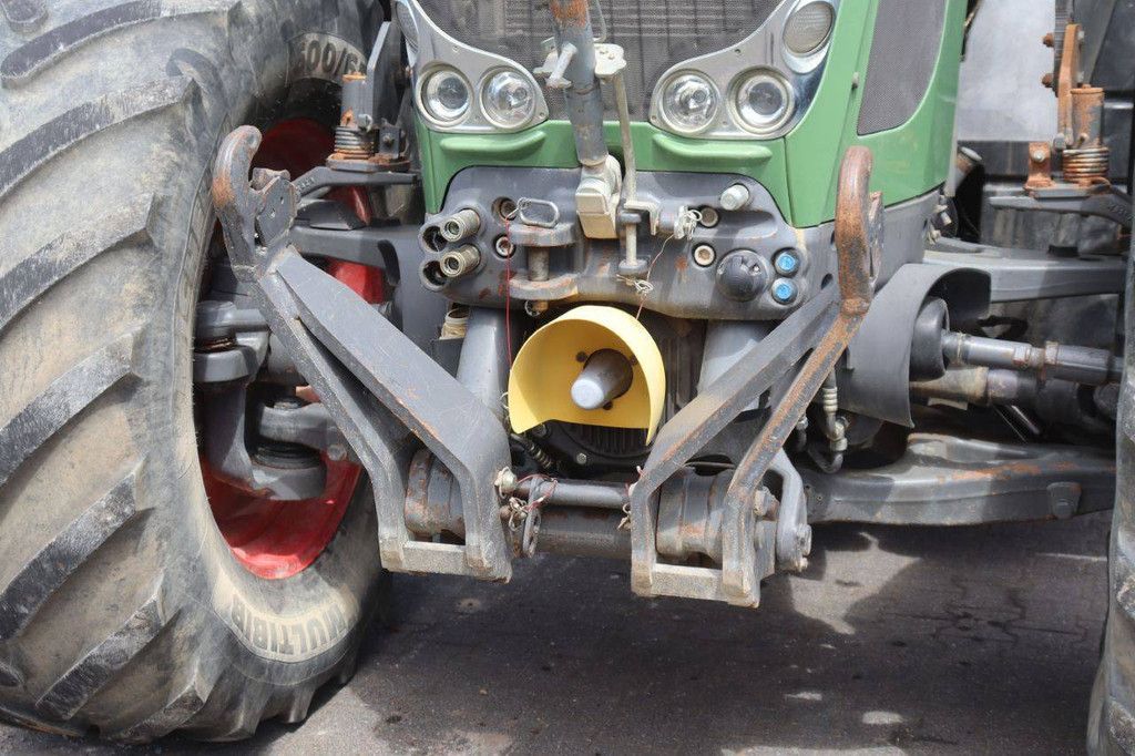 Fendt 927 Vario Diesel Tractor