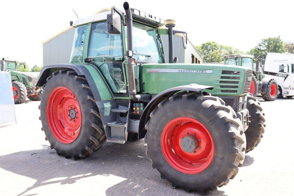 Traktor Fendt Favorit 512C Diesel