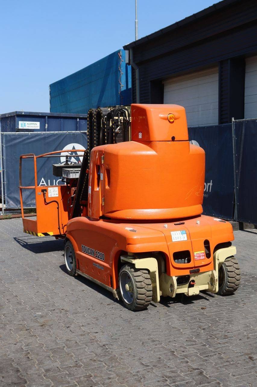 JLG Toucan 1210 Electric Mast Lift 200kg 12m 2005