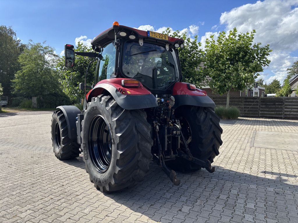 Case IH Maxxum 135. Vooras en Cabine vering, 40km eco