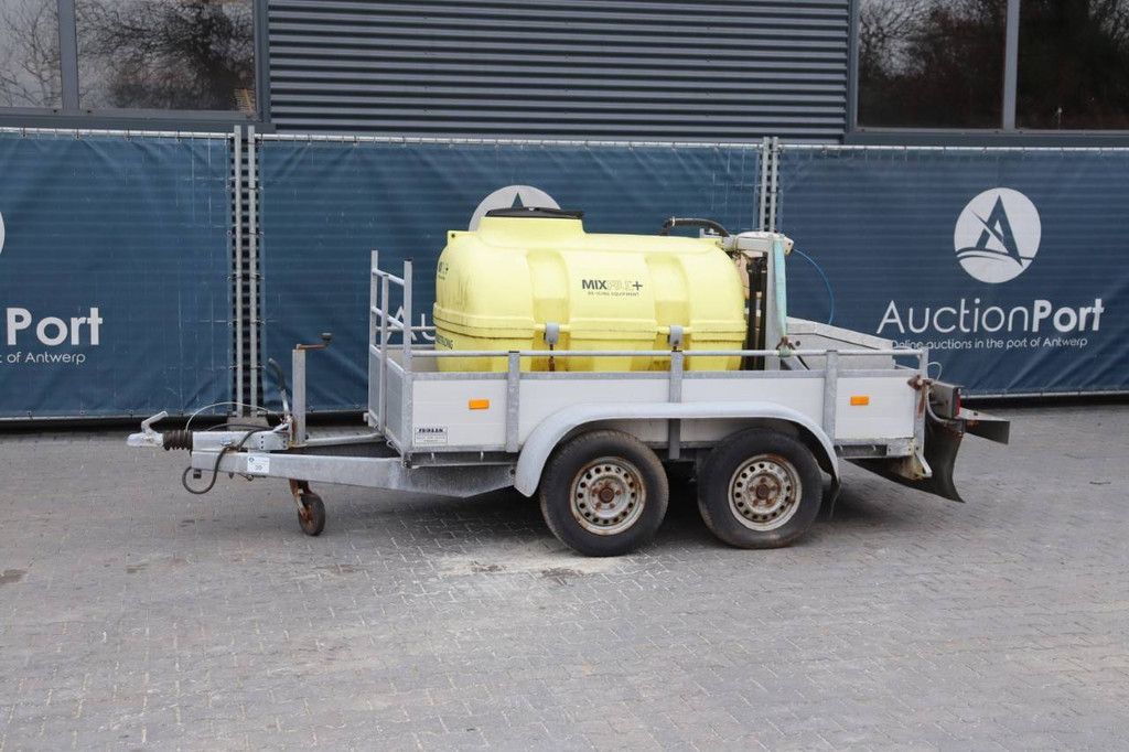 Trailer Hapert 2013