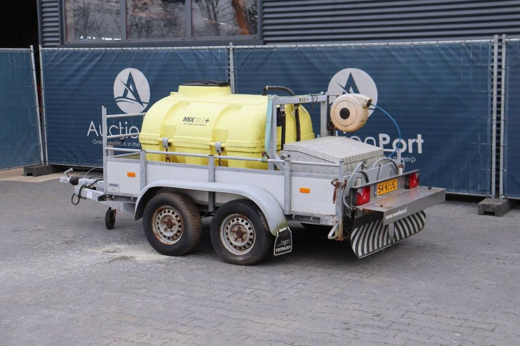 Trailer Hapert 2013