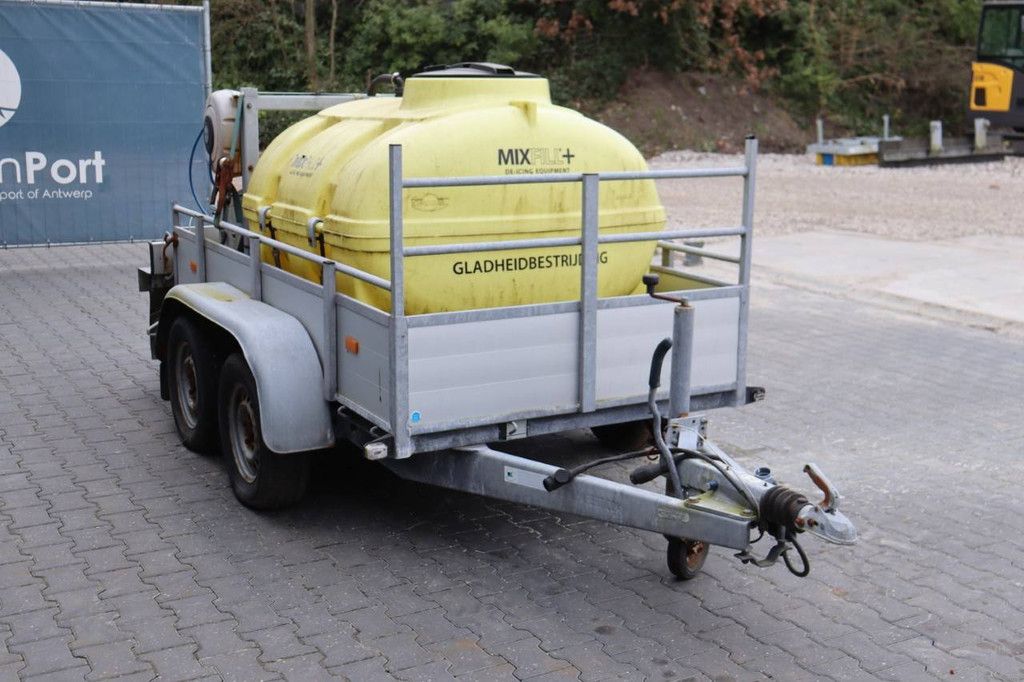 Trailer Hapert 2013