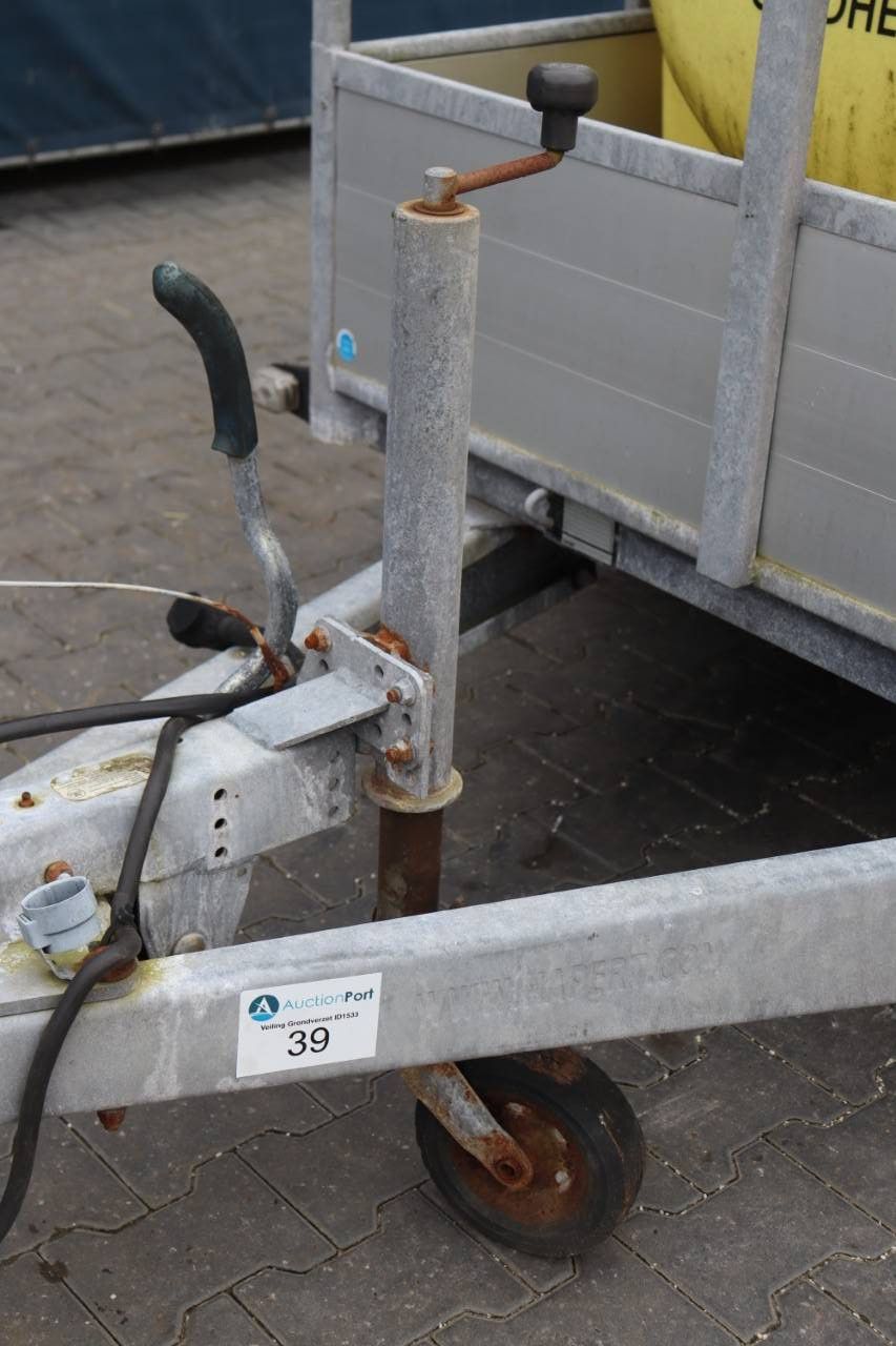 Trailer Hapert 2013