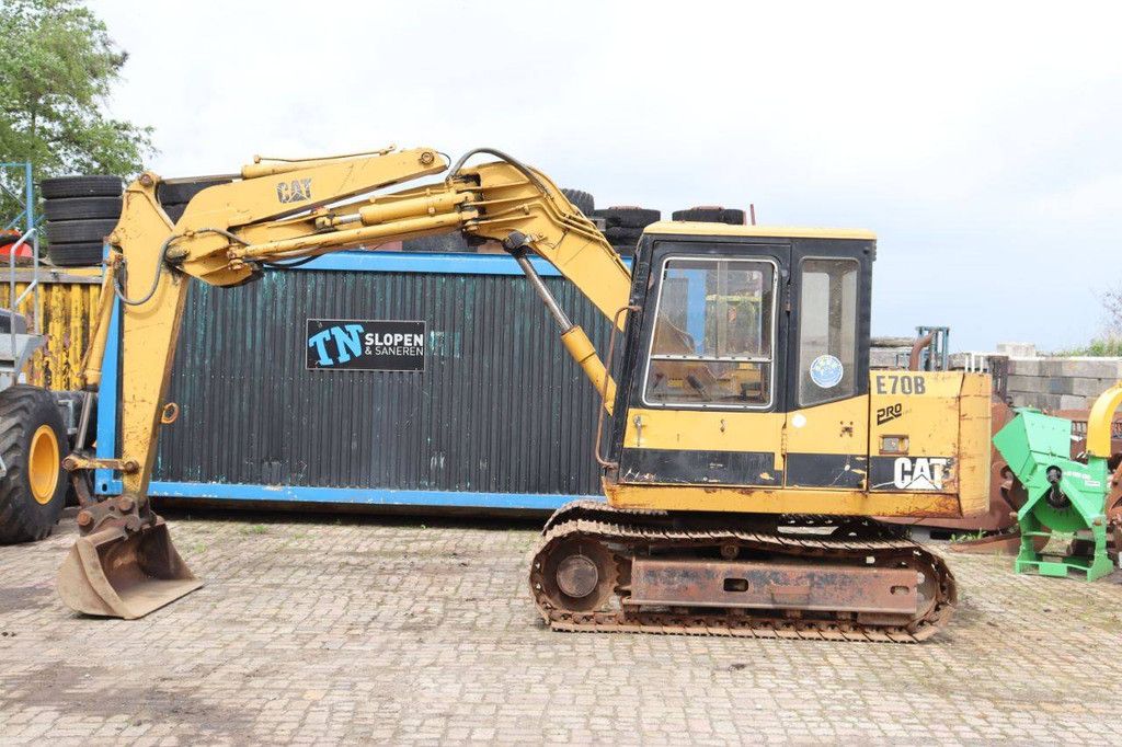 Raupenbagger Caterpillar E70B Diesel 40kW