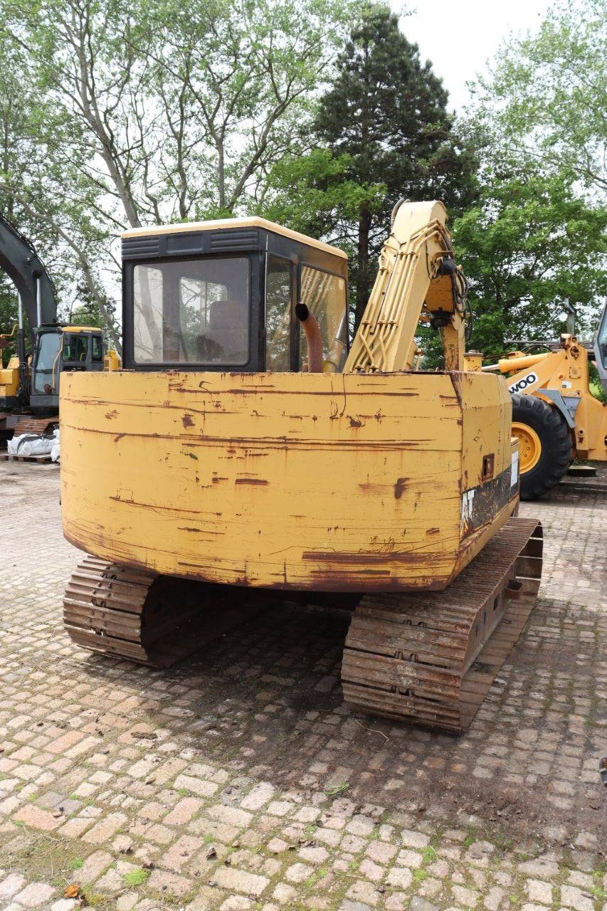 Raupenbagger Caterpillar E70B Diesel 40kW
