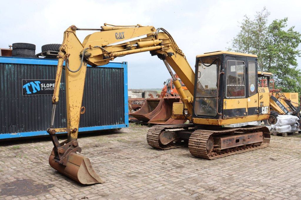 Raupenbagger Caterpillar E70B Diesel 40kW