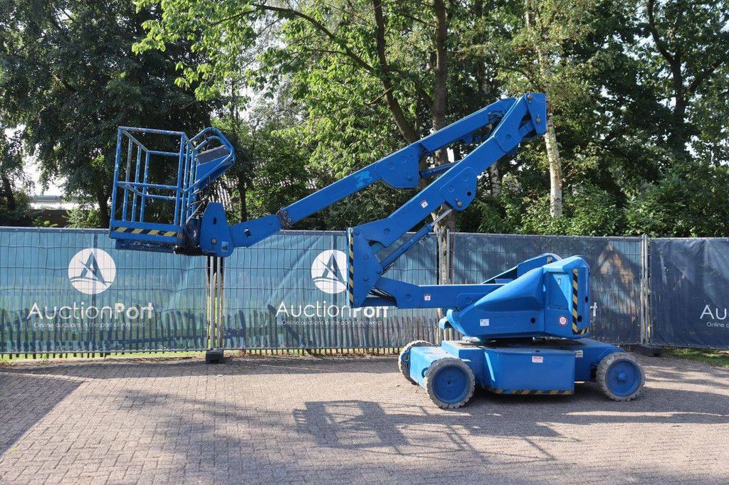 JLG N40ELECTRIC Articulated Boom Lift Electric 14.1m 1998 (Margin)