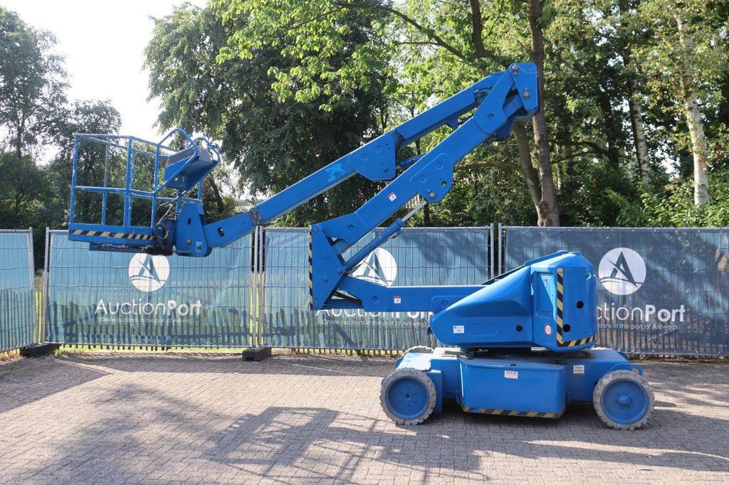 JLG N40ELECTRIC Articulated Boom Lift Electric 14.1m 1998 (Margin)
