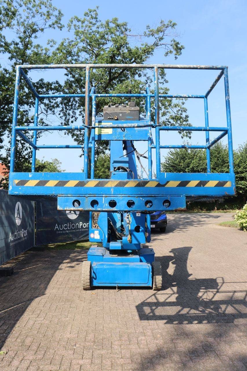 JLG N40ELECTRIC Articulated Boom Lift Electric 14.1m 1998 (Margin)