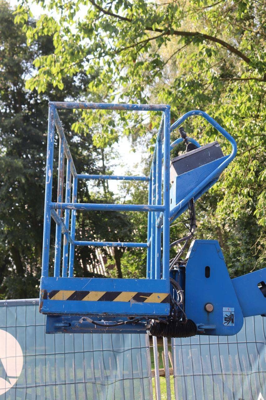JLG N40ELECTRIC Articulated Boom Lift Electric 14.1m 1998 (Margin)
