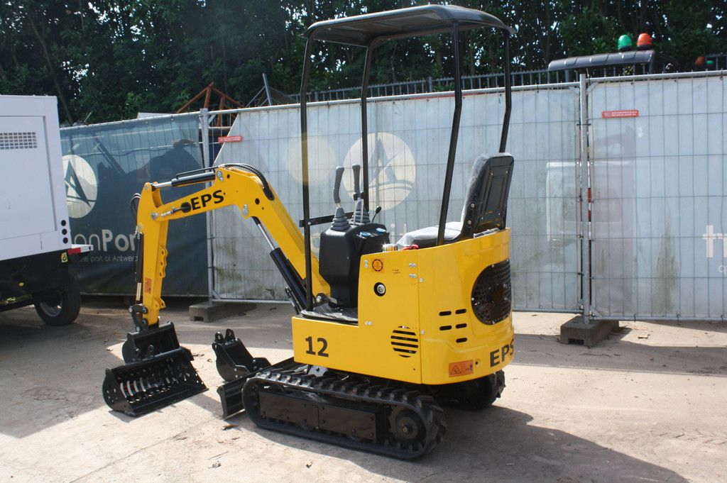 Minibagger Nuoman EPS NM-E12 Diesel 7kW Demo