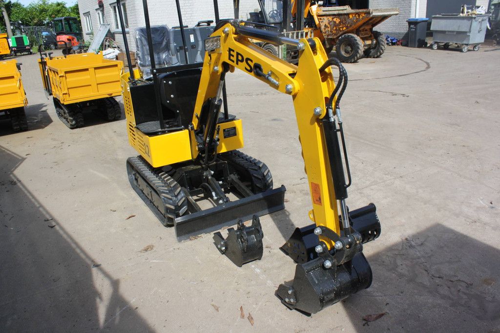 Minibagger Nuoman EPS NM-E12 Diesel 7kW Demo