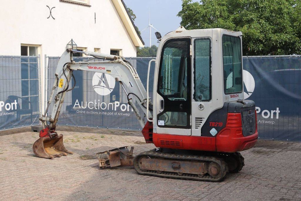 Mini excavator Takeuchi TB219 Diesel 12kW 2014