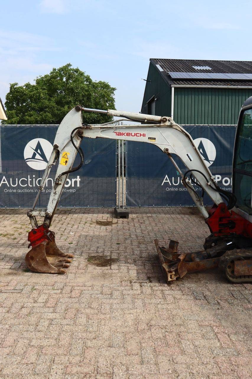 Mini excavator Takeuchi TB219 Diesel 12kW 2014