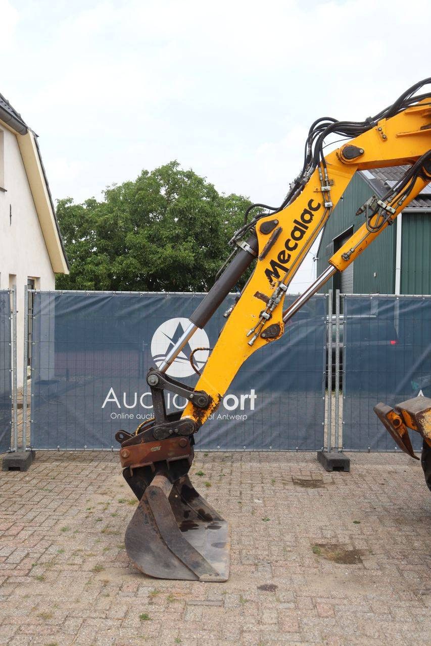 Wielgraafmachine Mecalac 12 MXT Diesel 68kW 1997