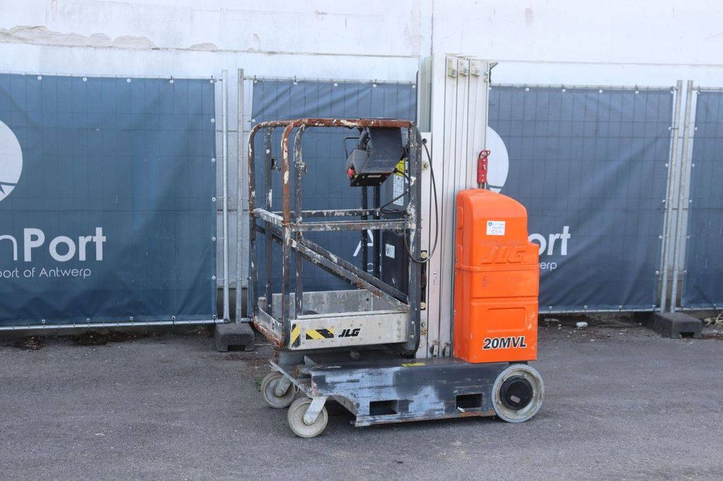 JLG 20MVL Electric Mast Lift 7.94m 2019
