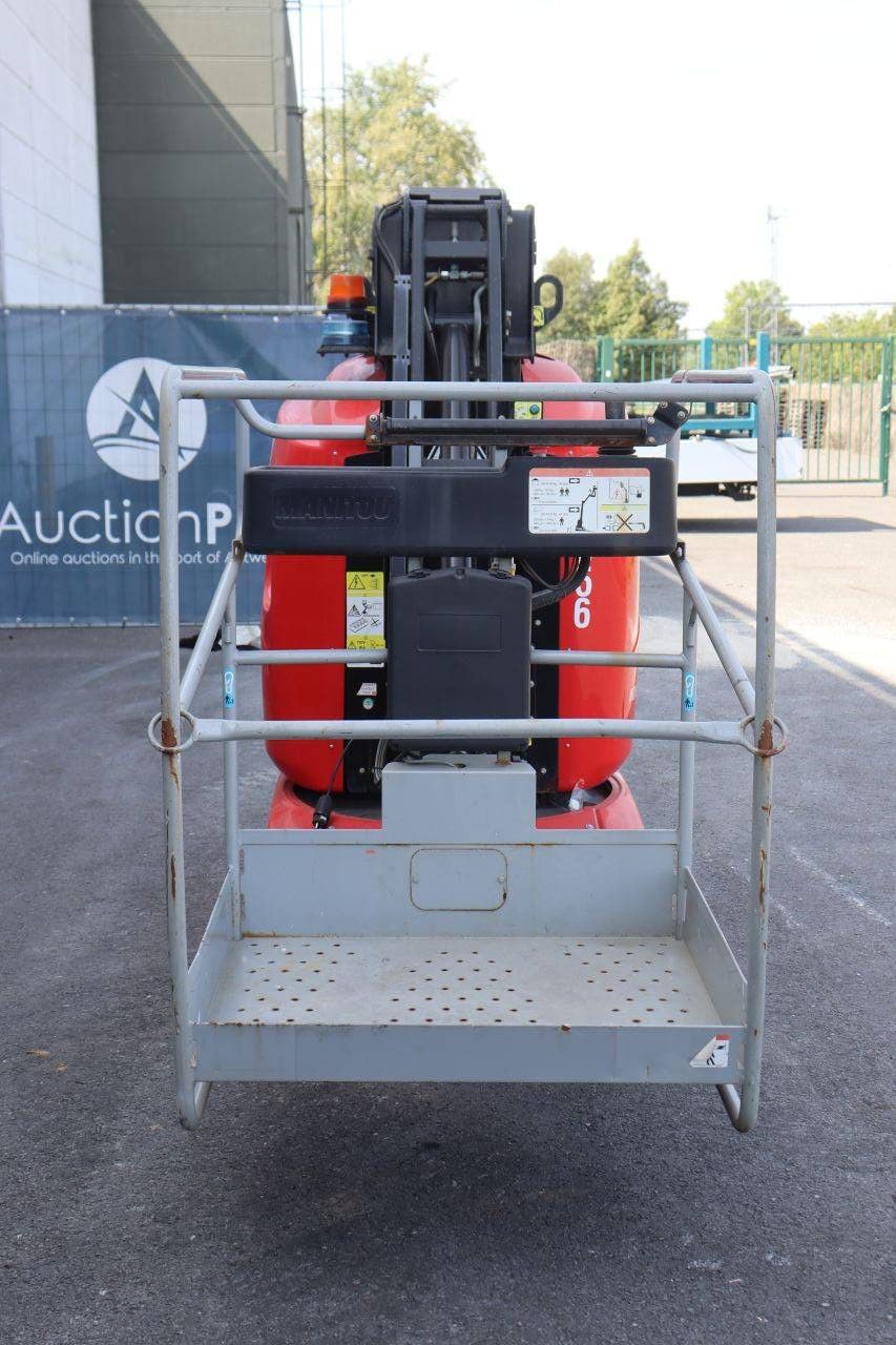 Mast lift Manitou 100 VJR Electric 9.9m 2017
