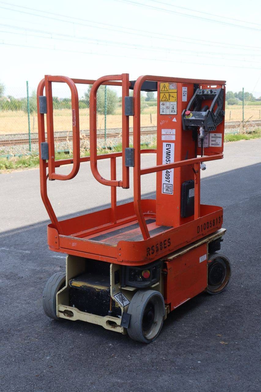 Masthoogwerker JLG 1230ES Elektrisch 5.66m 2014