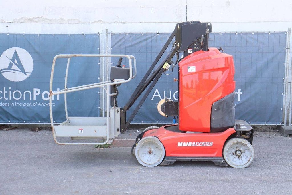 Masthoogwerker Manitou 100VJR Elektrisch 9.85m 2014