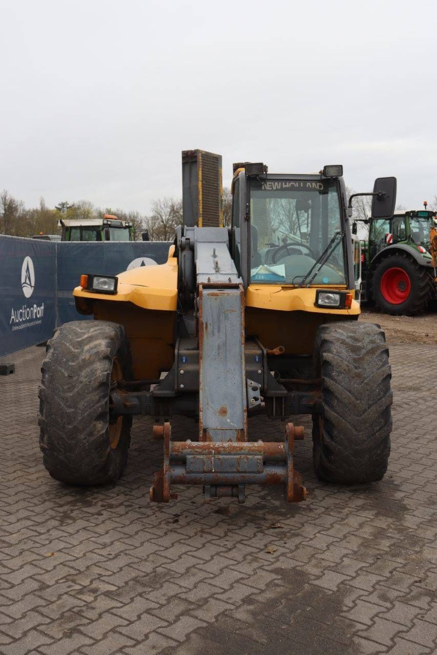 New Holland LM 410 Diesel Telehandler 2000