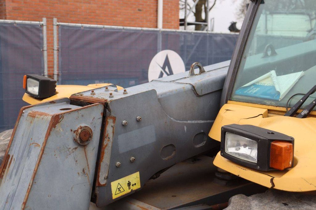 New Holland LM 410 Diesel Telehandler 2000
