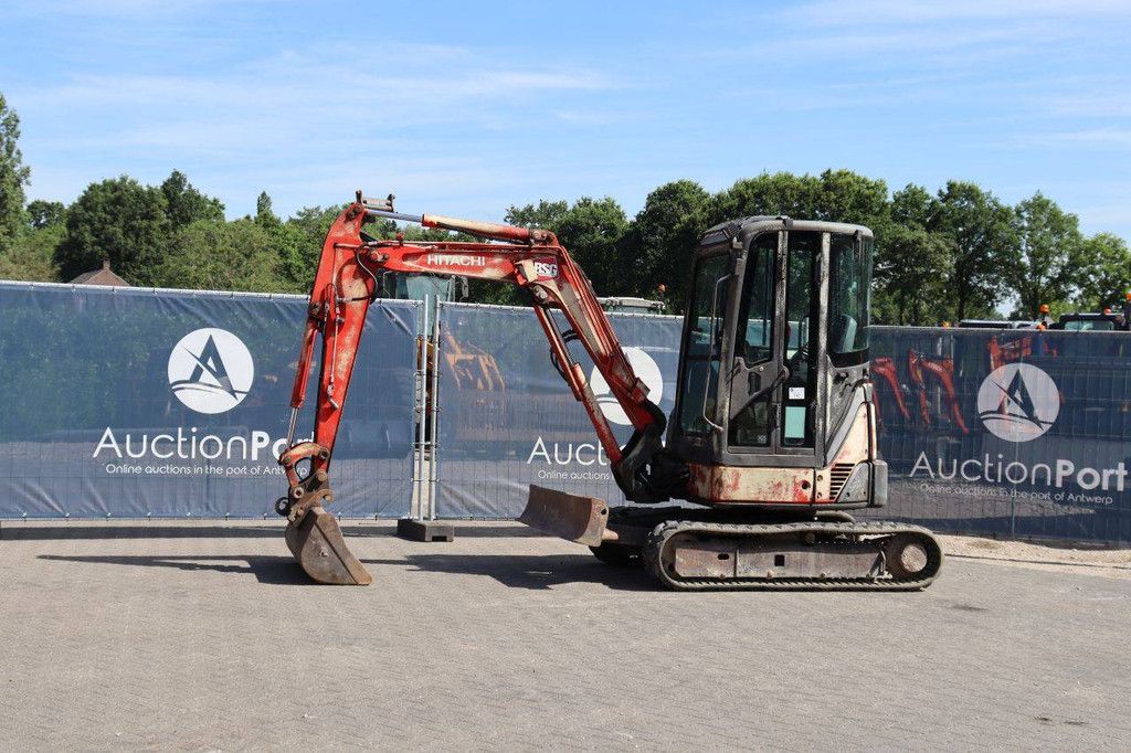 Crawler excavator Hitachi ZX30U-2 Diesel 22.3kW 2005