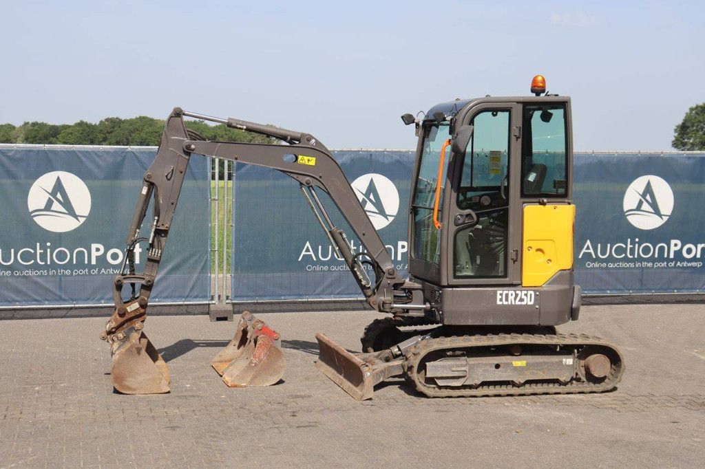 Minigraver Volvo ECR25D Diesel 2023